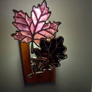 Bath & Body Works Embroidered Leaves Scent Control Nightlight Wallflowers Plug